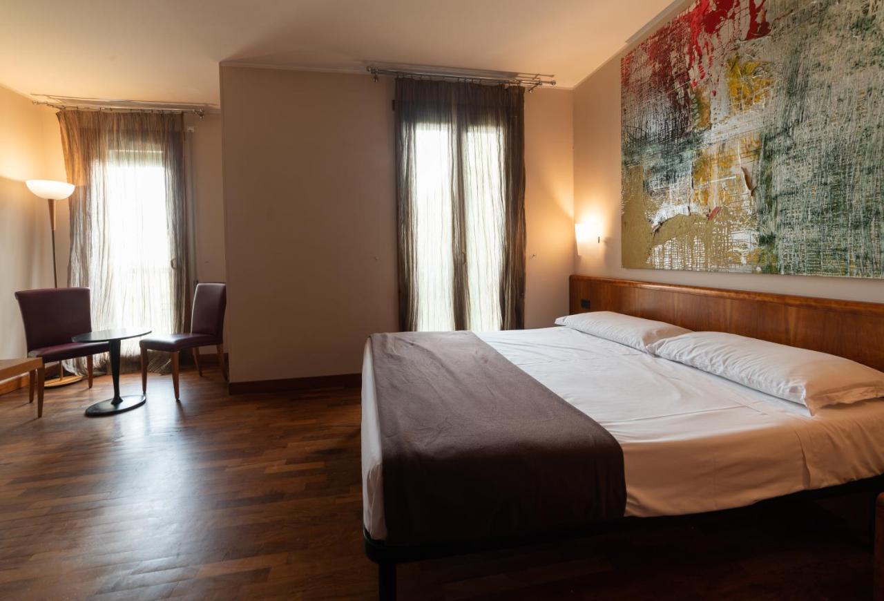 Querini Business 4*